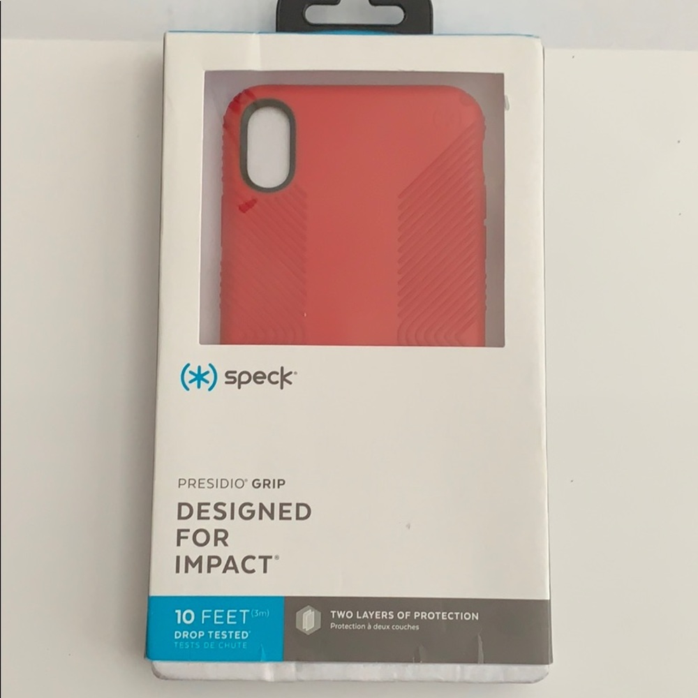 IPhone XS Max Case by Speck